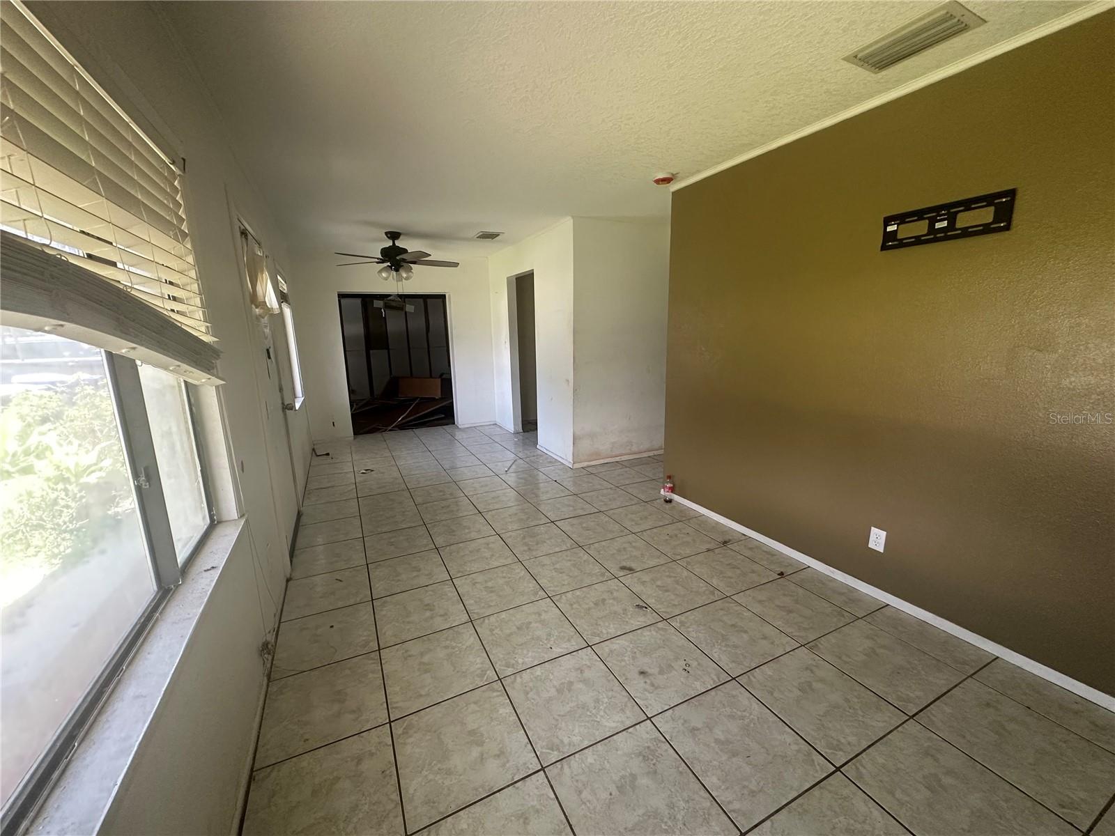 Image 16 of 28 For 7331 36th Avenue N
