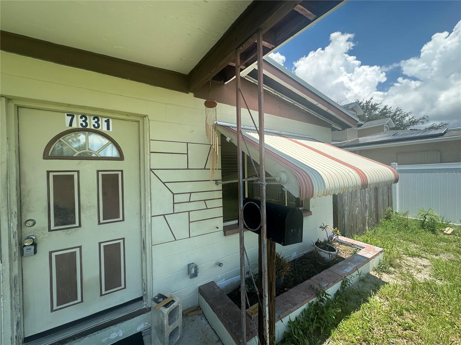 Image 4 of 28 For 7331 36th Avenue N