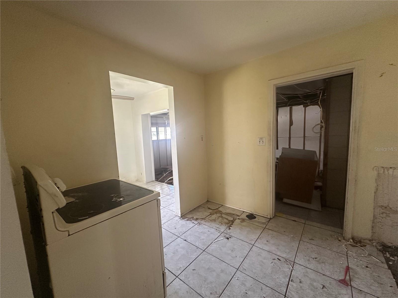 Image 7 of 28 For 7331 36th Avenue N