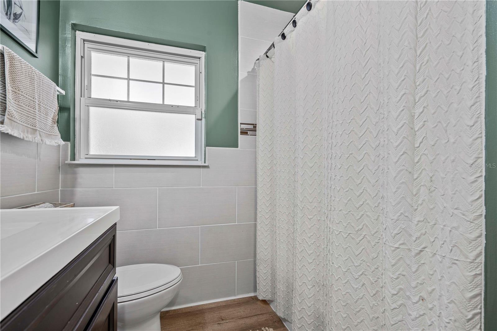 Listing photo id 25 for 327 Sunny Lane