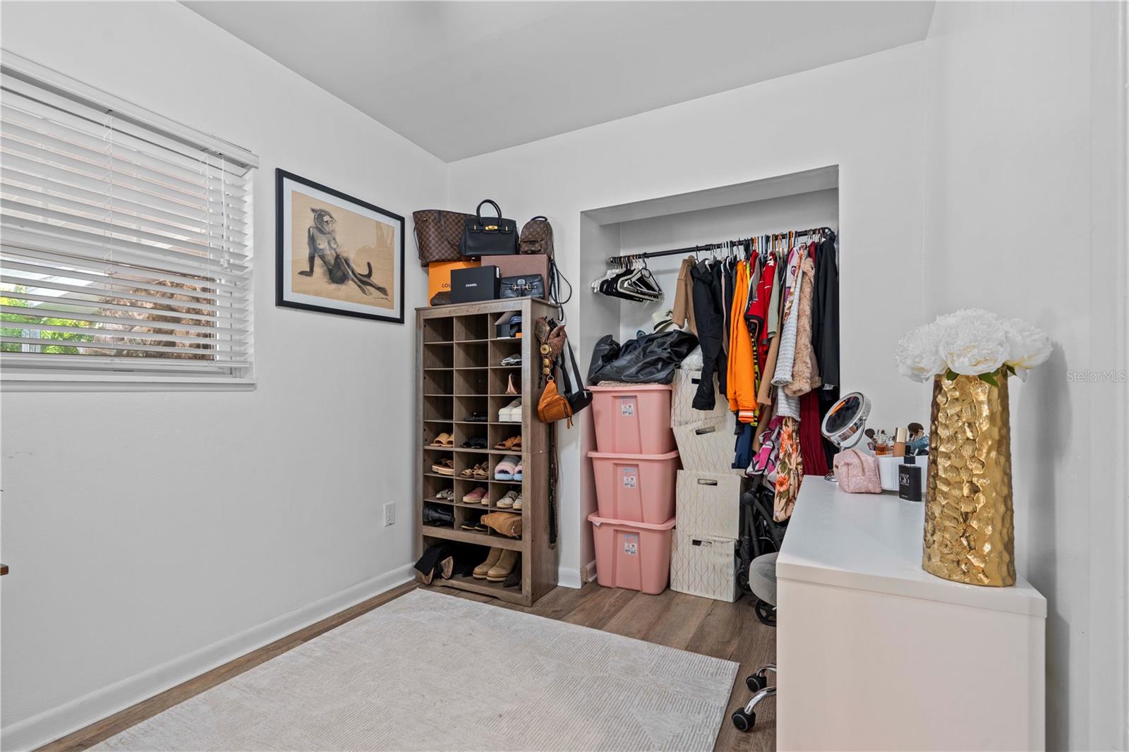 Listing photo id 28 for 327 Sunny Lane