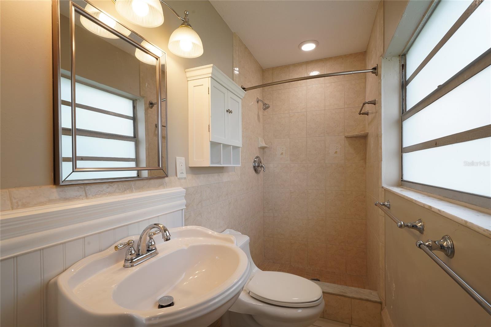 Image 8 of 19 For 2268 Palmetto Drive