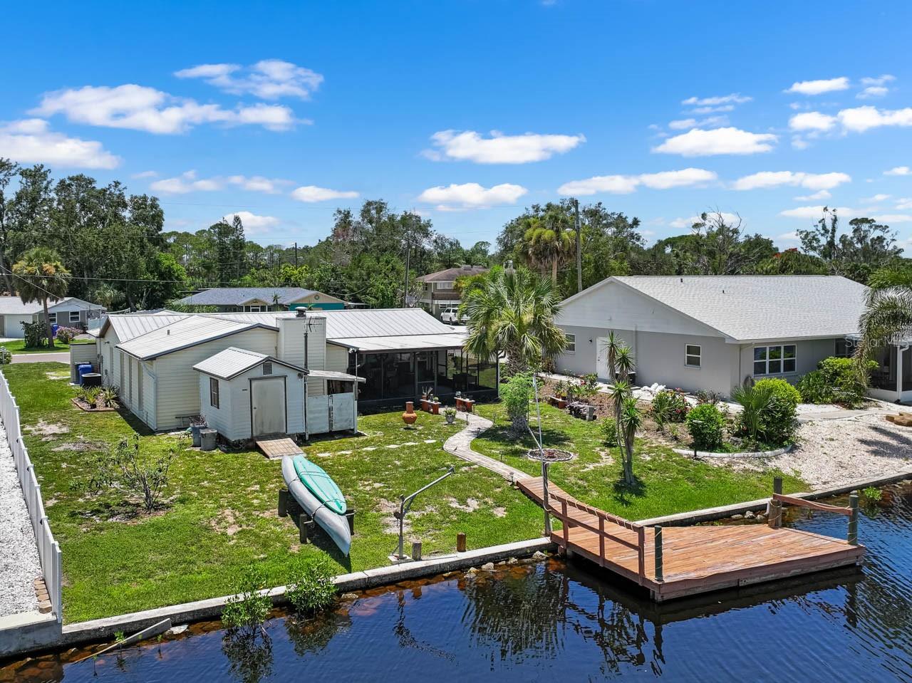 Listing photo id 40 for 803 Leisey Circle