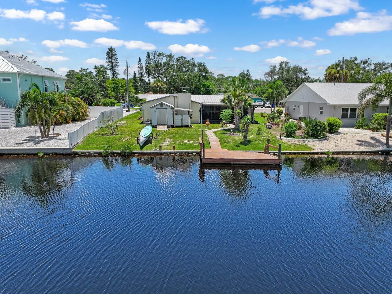 Listing photo id 45 for 803 Leisey Circle