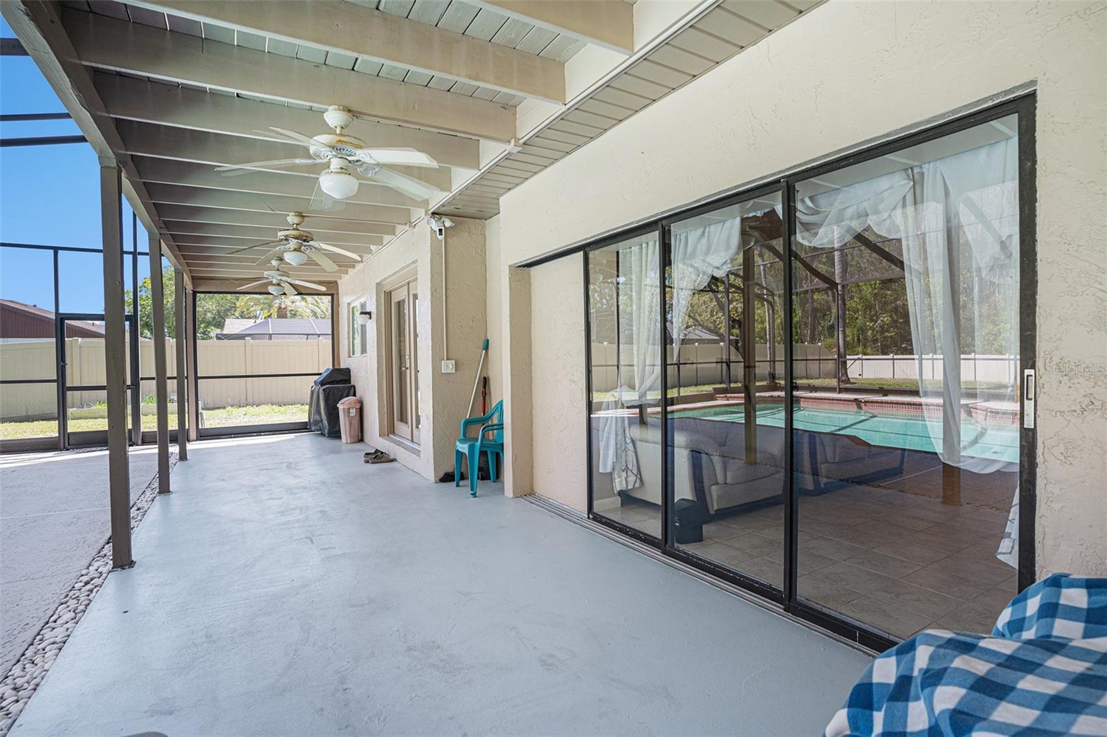 Image 6 of 10 For 16405 Ashwood Drive