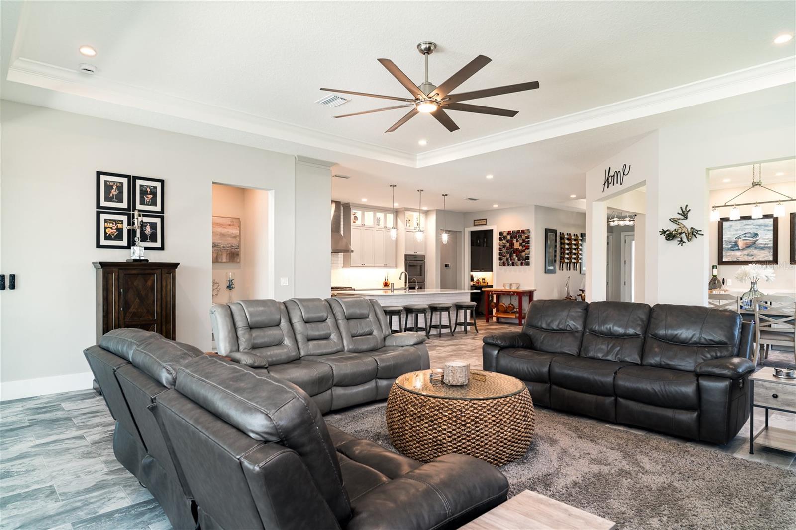 Image 17 of 55 For 1806 4th Street E