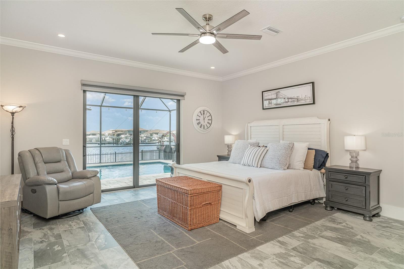 Image 18 of 55 For 1806 4th Street E