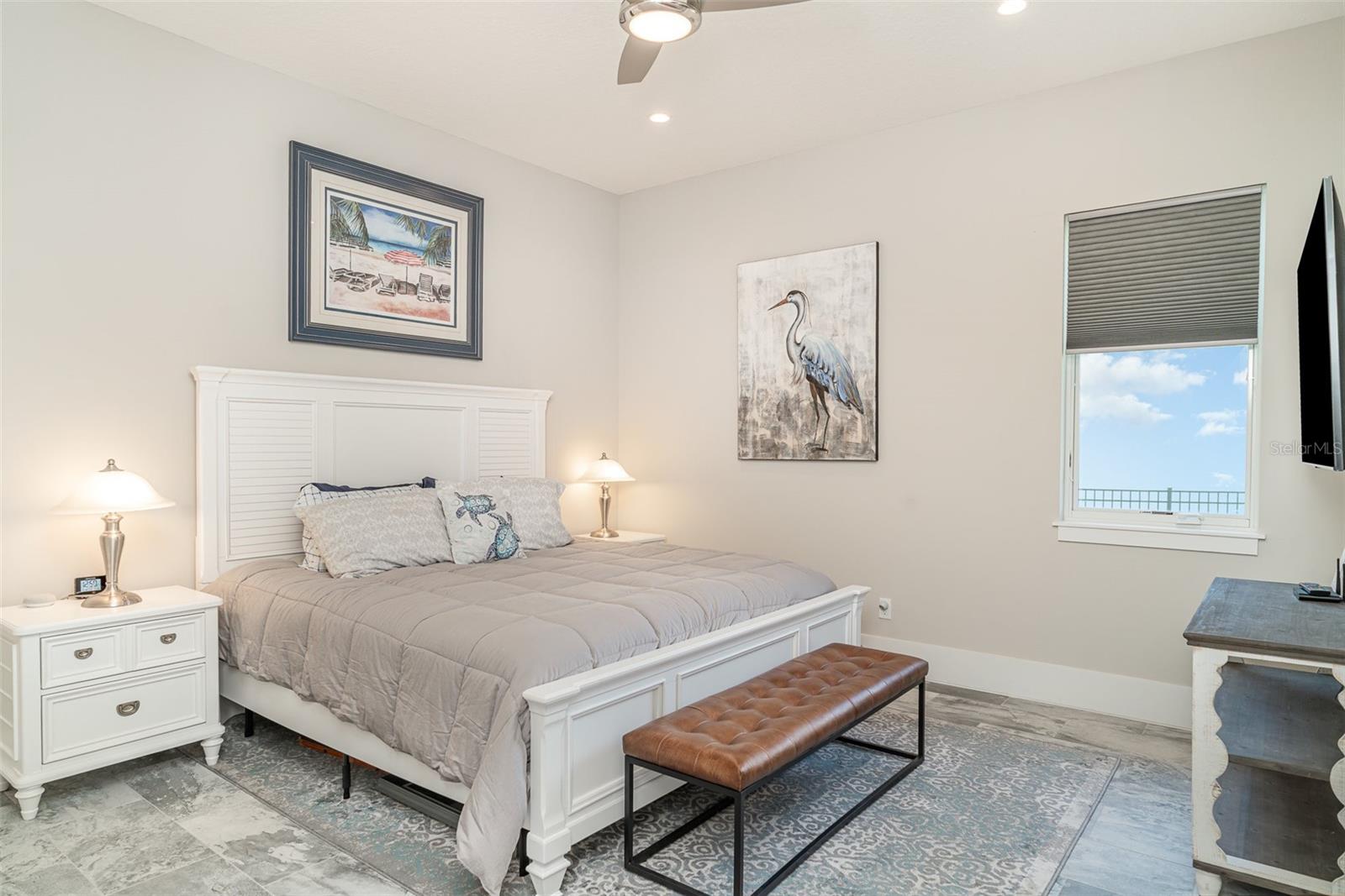 Image 24 of 55 For 1806 4th Street E