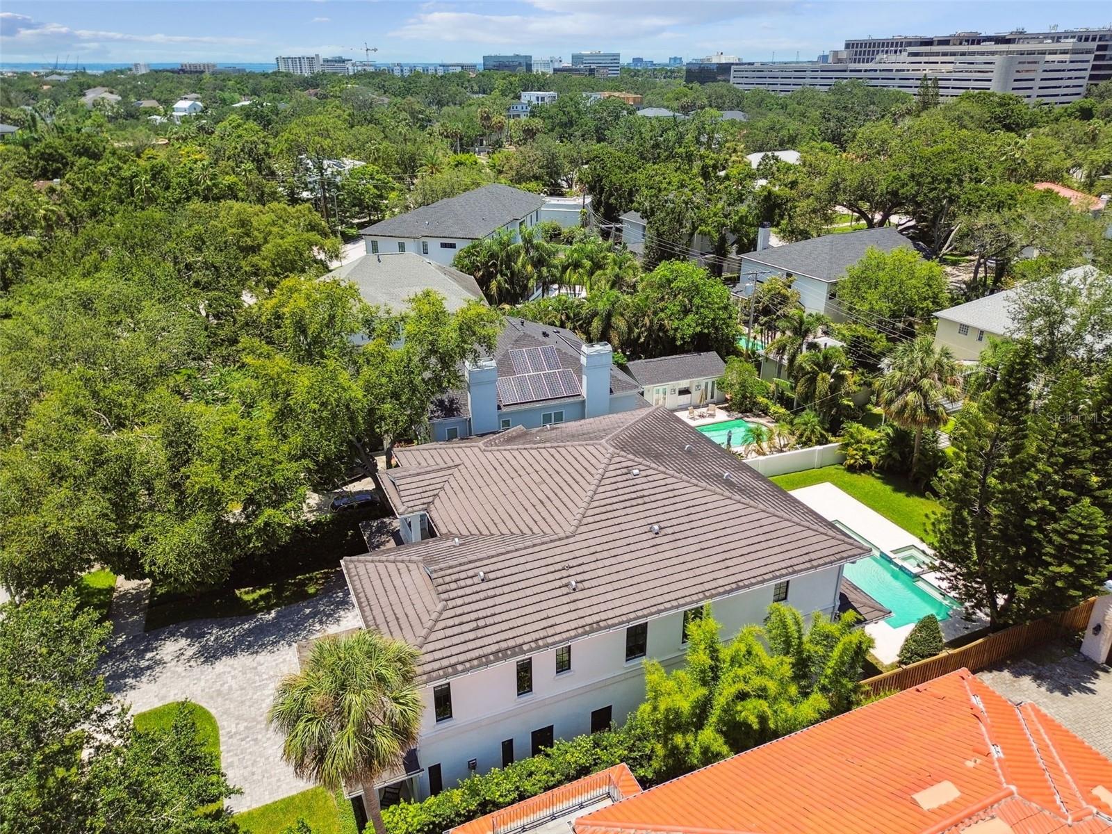 Listing photo id 54 for 4523 Dale Avenue