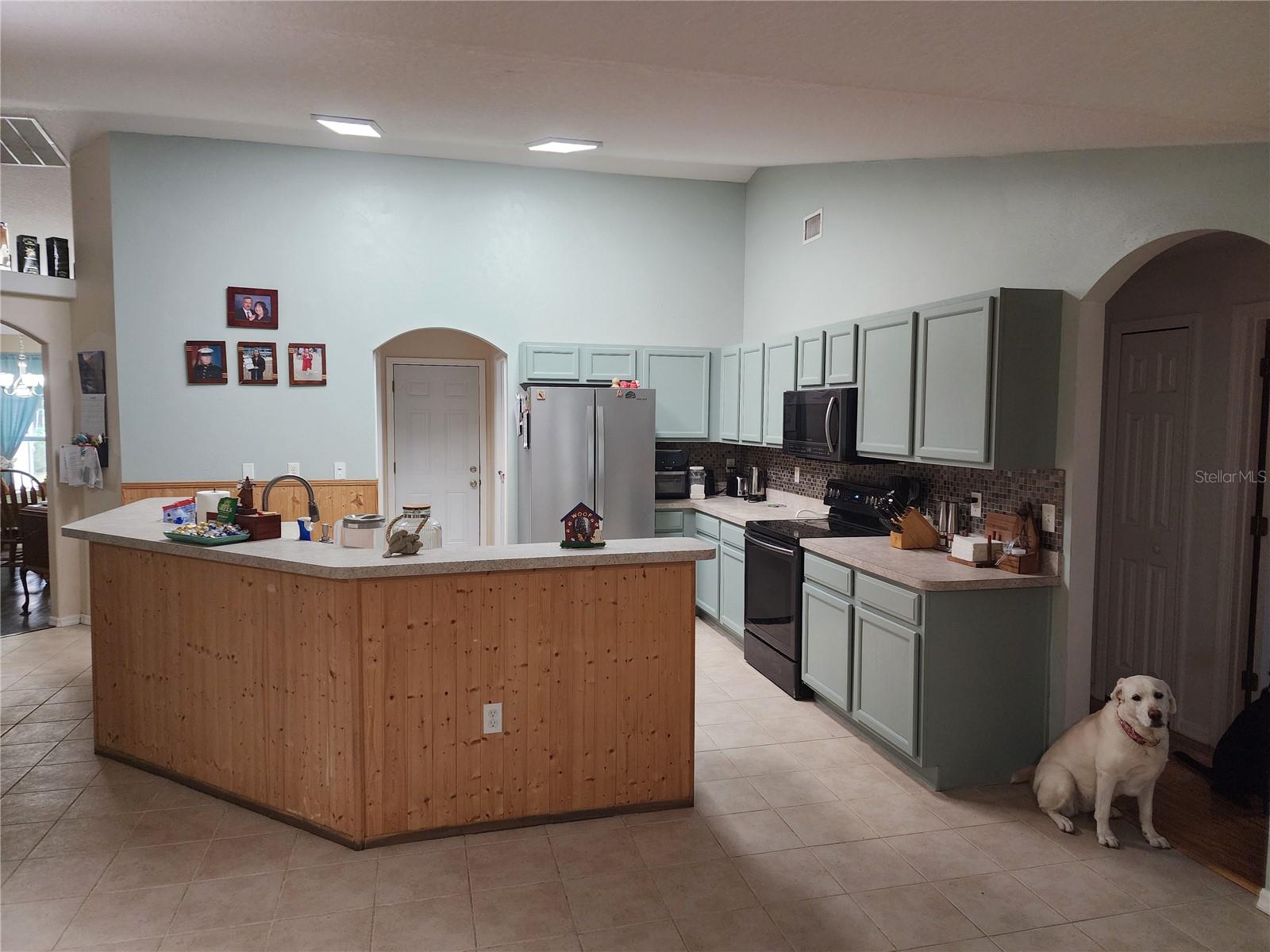 Image 14 of 42 For 14075 Citrus Way