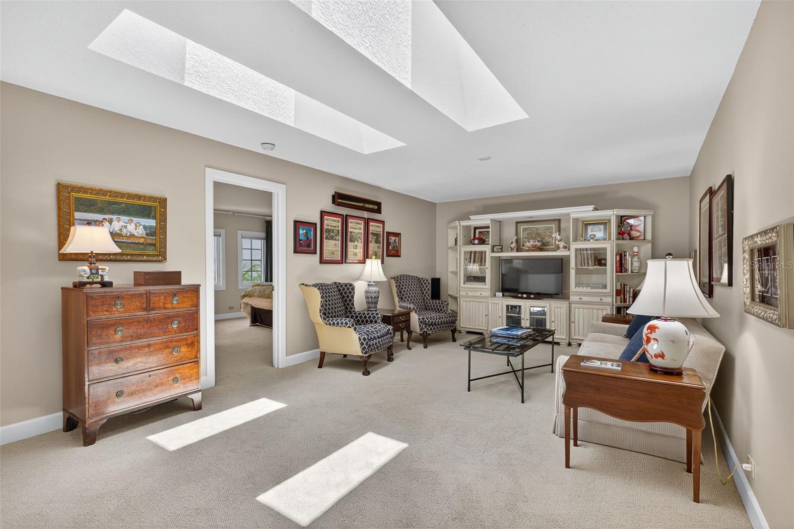 Image 29 of 64 For 4965 Bayshore Boulevard 4965