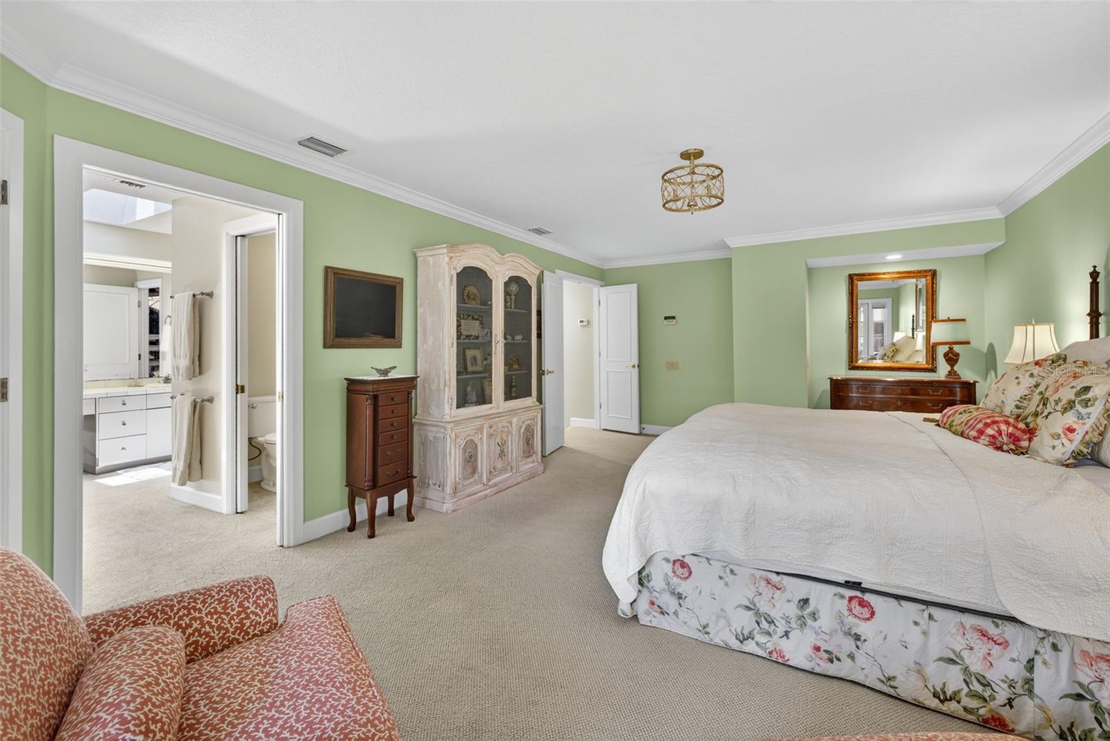 Image 39 of 64 For 4965 Bayshore Boulevard 4965