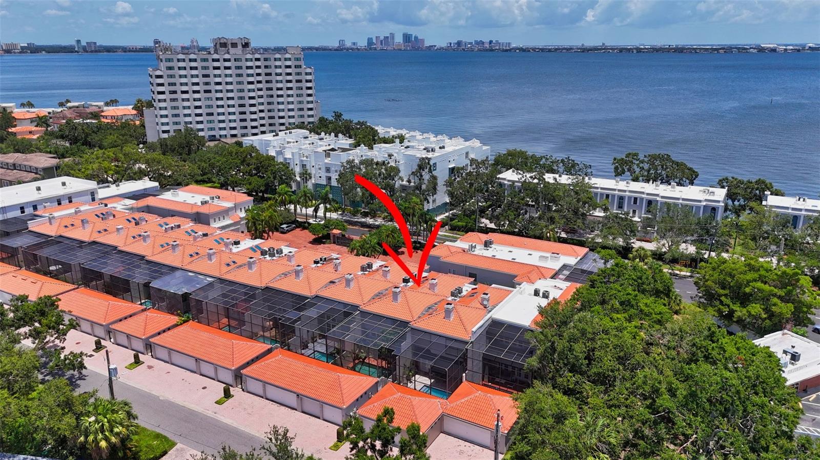 Image 60 of 64 For 4965 Bayshore Boulevard 4965