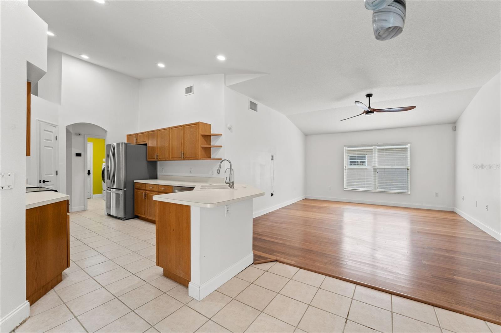 Image 27 of 53 For 10208 Thicket Point Way
