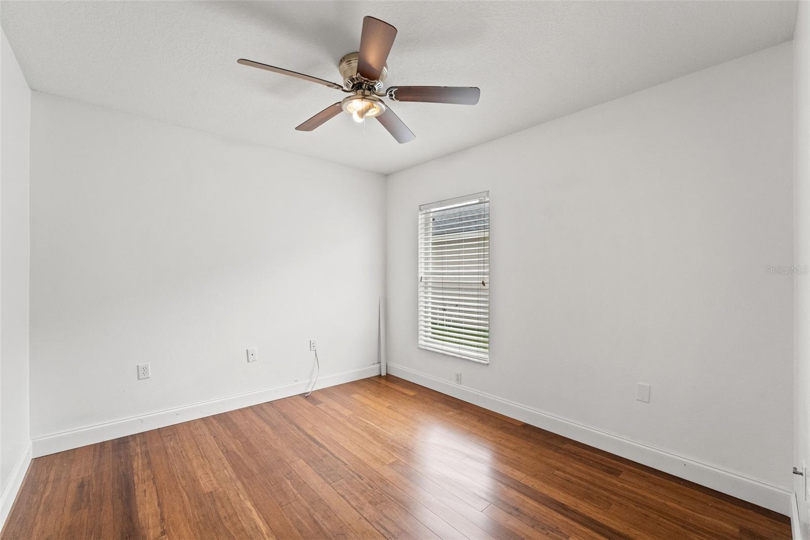 Image 33 of 53 For 10208 Thicket Point Way