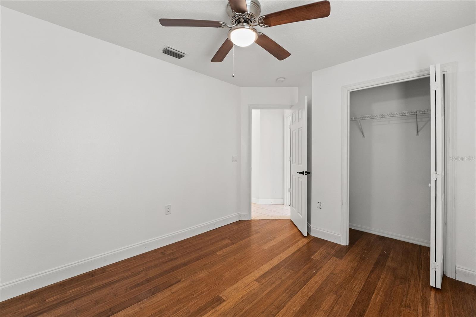 Image 38 of 53 For 10208 Thicket Point Way