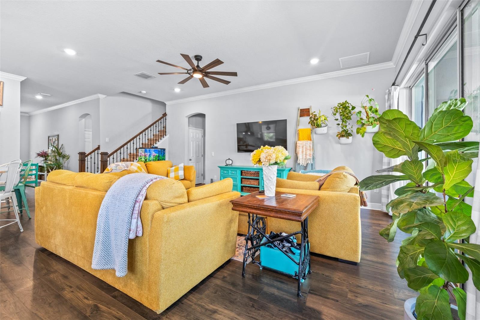 Image 18 of 69 For 16405 Lucia Gardens Lane