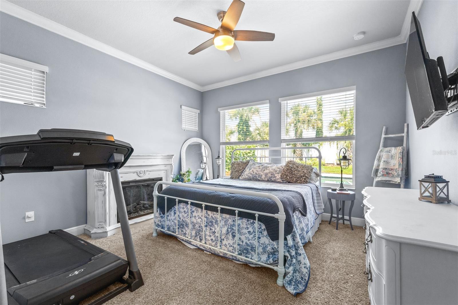 Image 32 of 69 For 16405 Lucia Gardens Lane