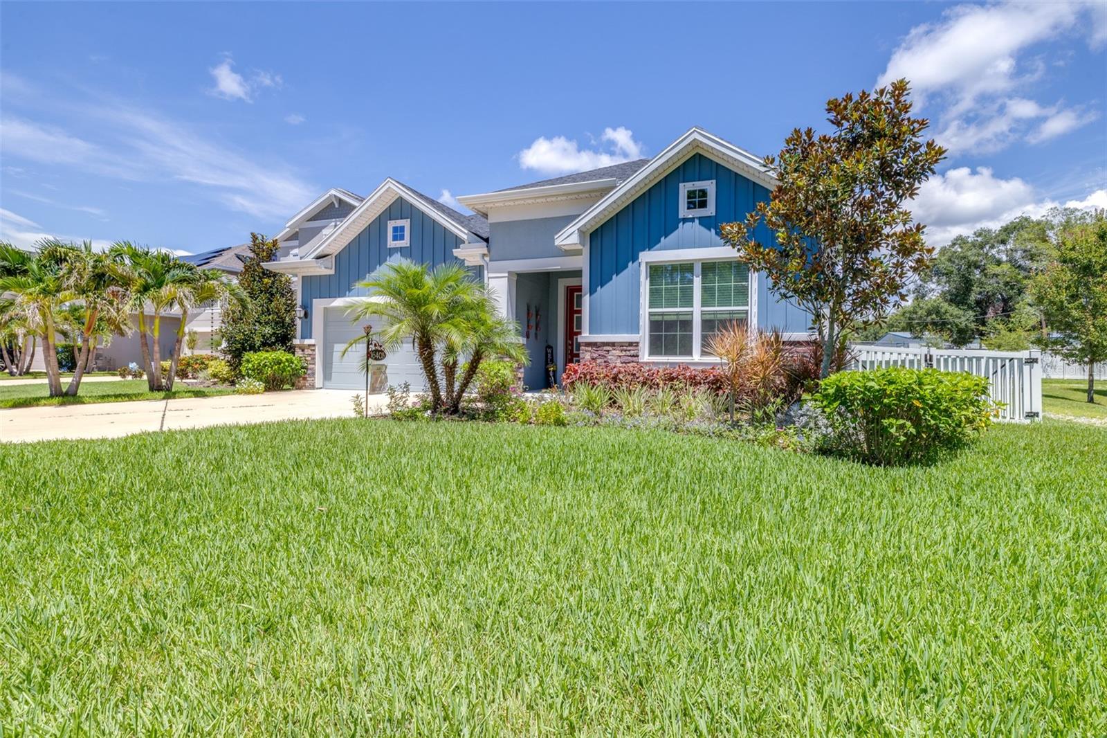 Image 7 of 69 For 16405 Lucia Gardens Lane