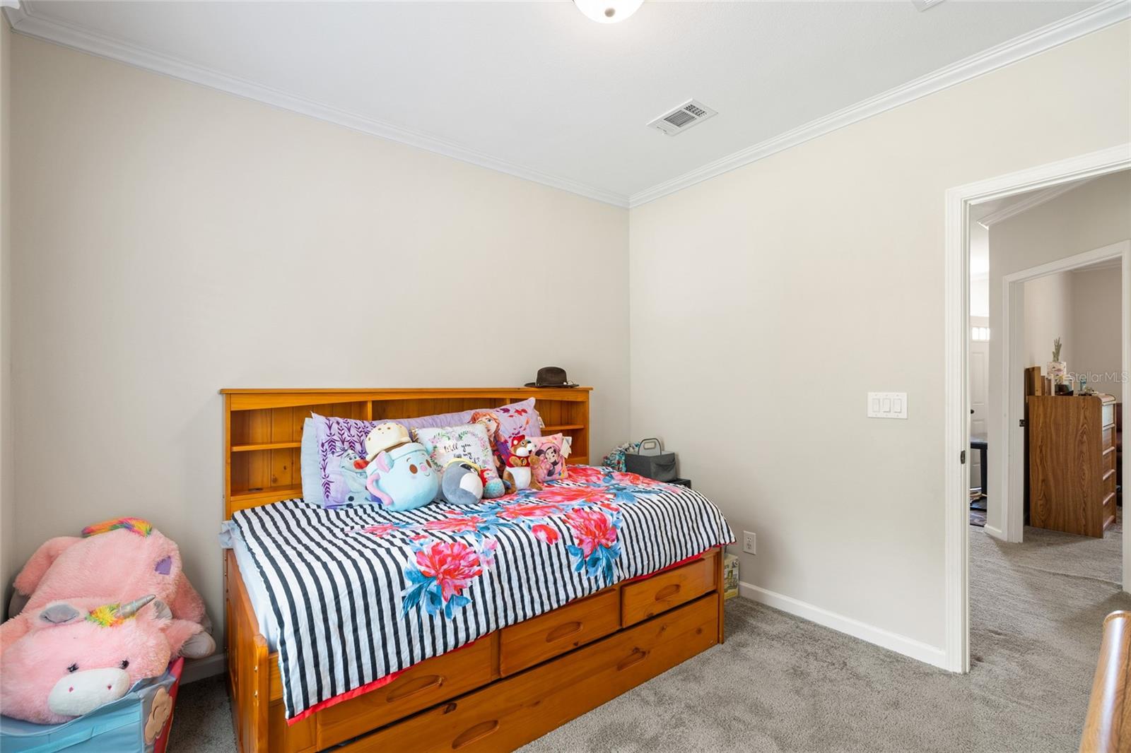 Listing photo id 17 for 6415 Mangrove Drive