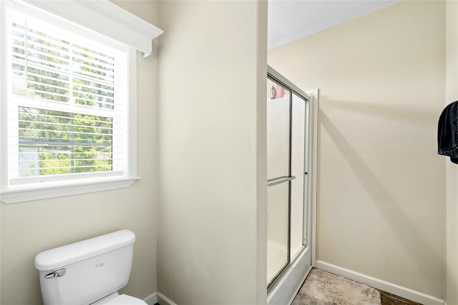 Listing photo id 23 for 6415 Mangrove Drive
