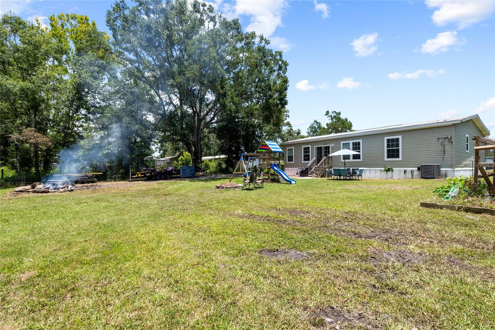 Listing photo id 26 for 6415 Mangrove Drive