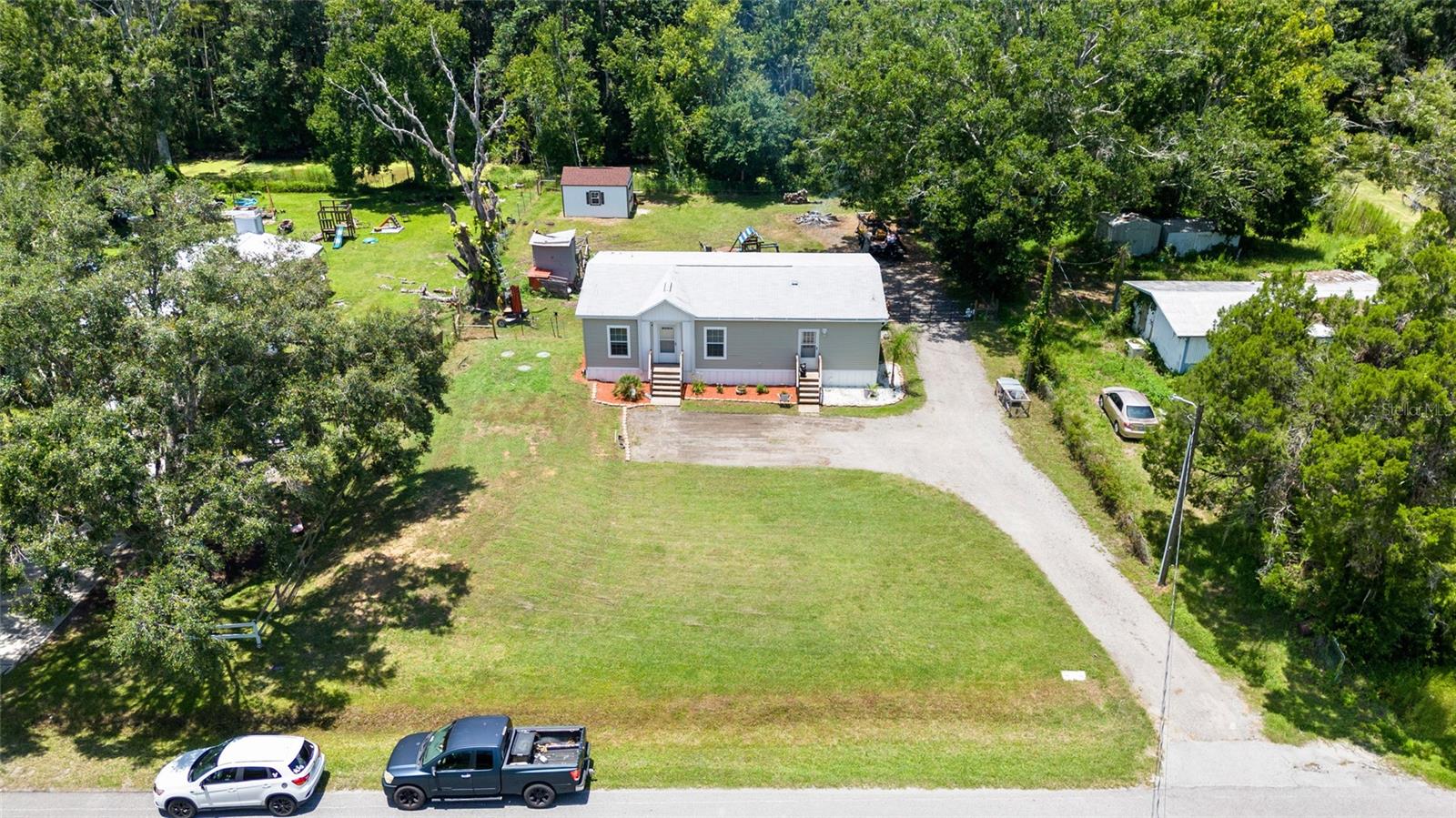 Listing photo id 33 for 6415 Mangrove Drive
