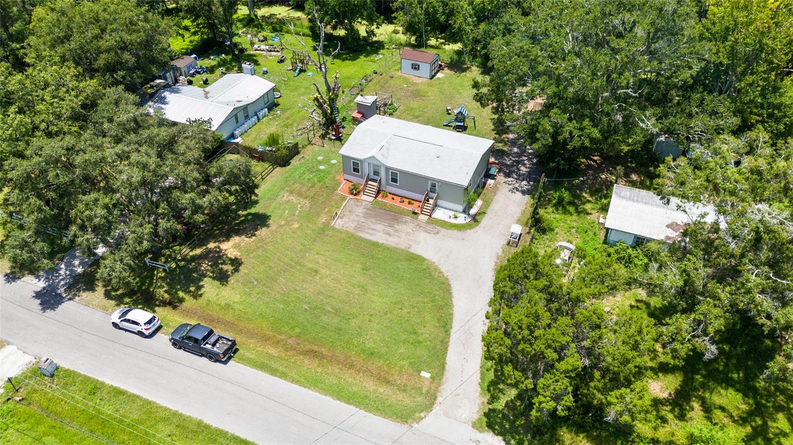 Listing photo id 34 for 6415 Mangrove Drive