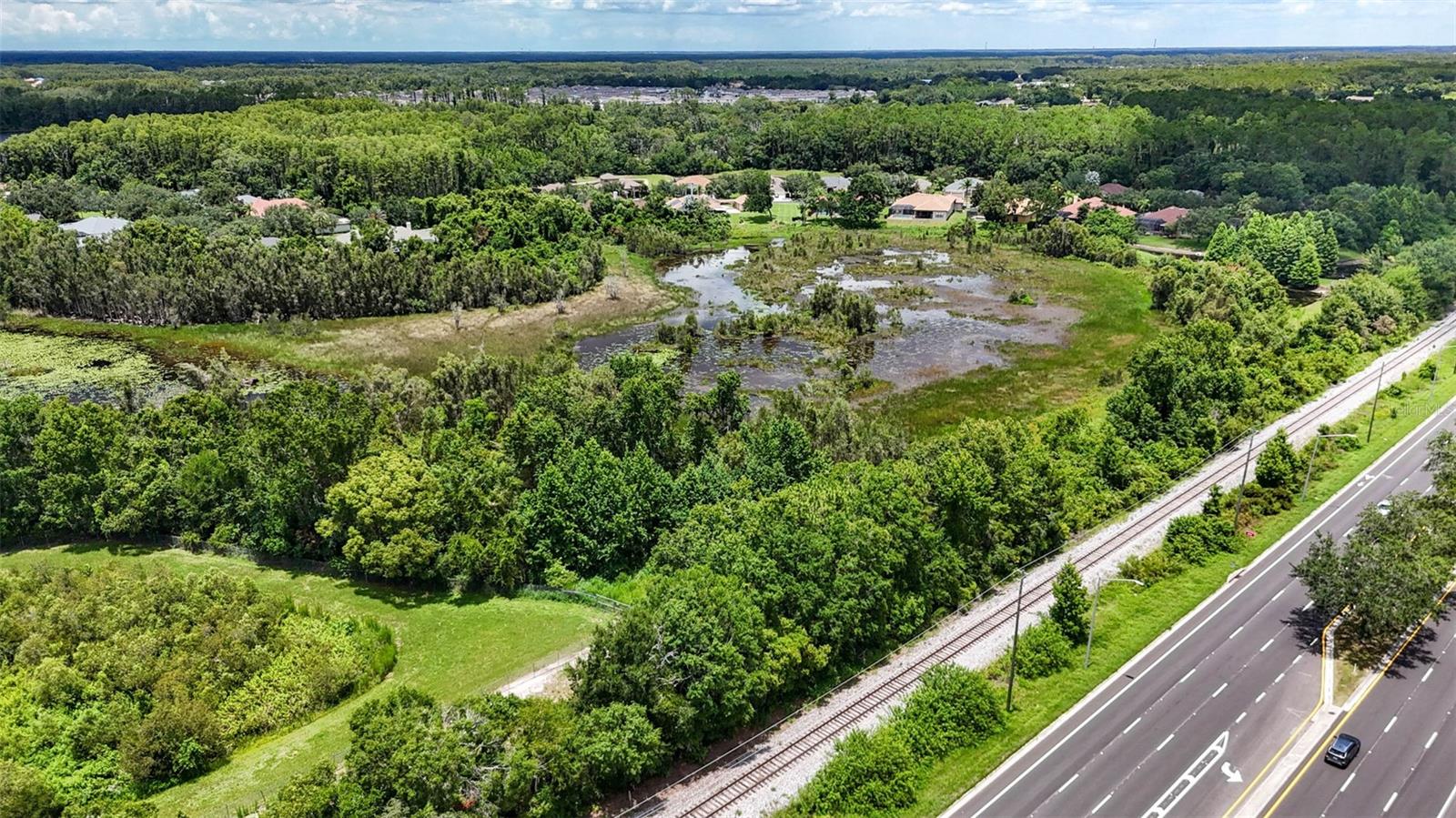 Listing photo id 17 for 0 Hwy 41 (24-26-18-0000-03300-00