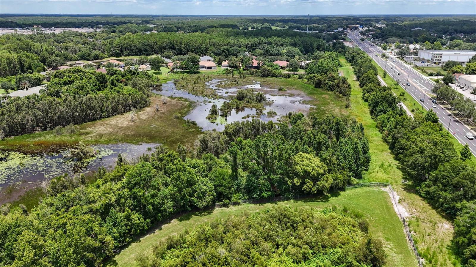 Listing photo id 5 for 0 Hwy 41 (24-26-18-0000-03300-00