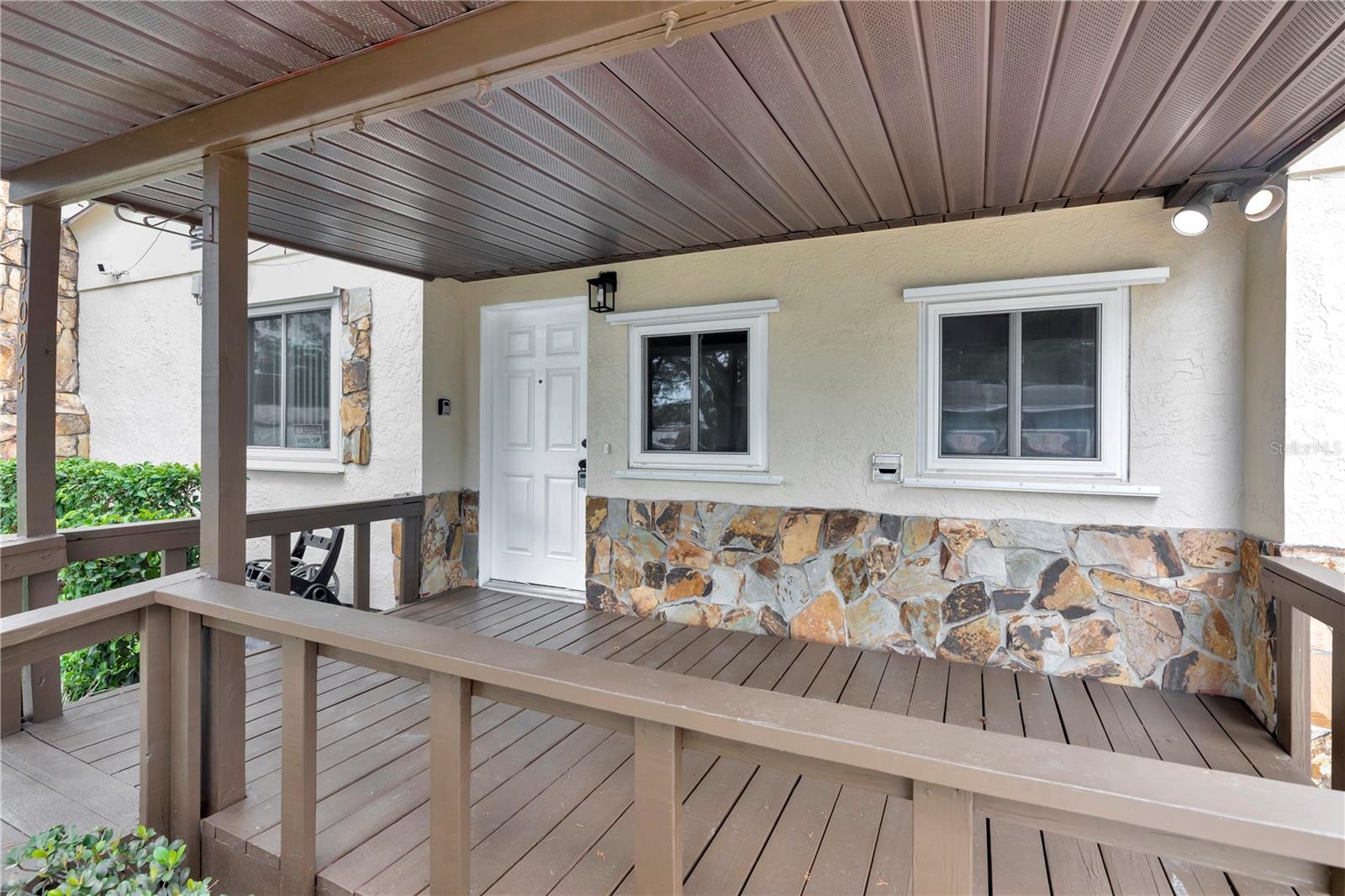 Listing photo id 1 for 4094 38th Avenue N