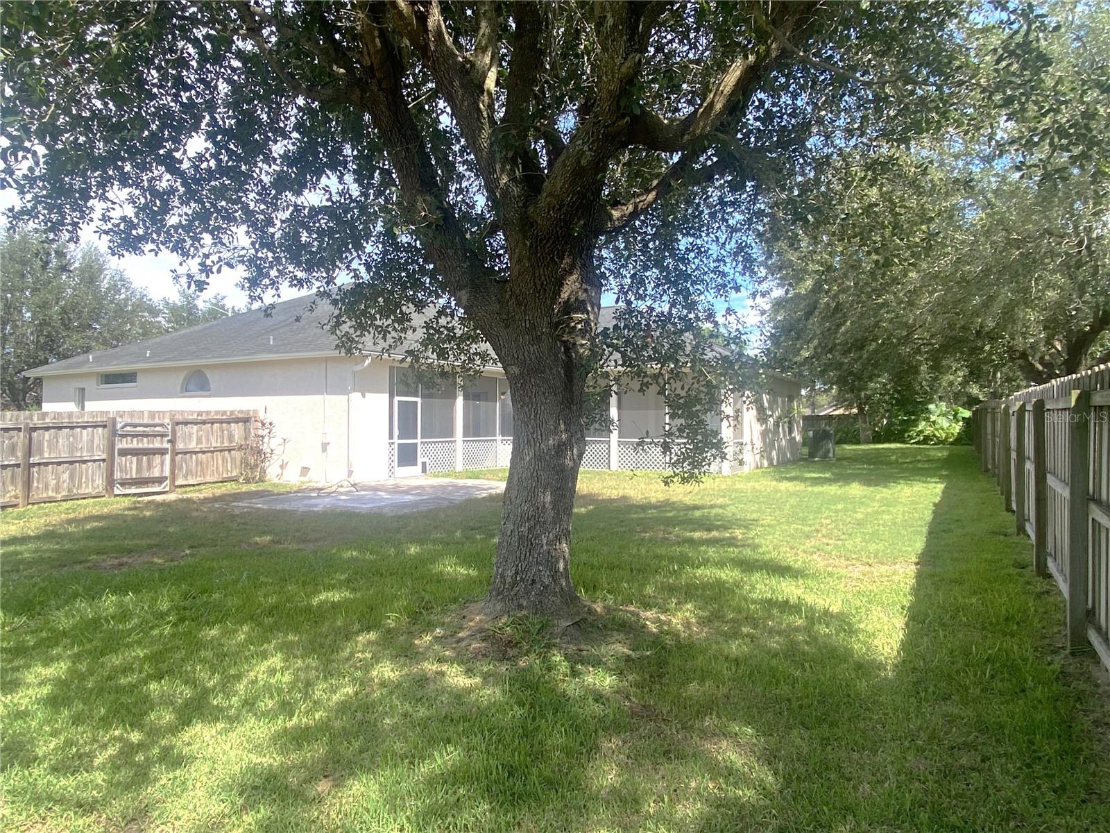 Image 18 of 24 For 18502 Enclave Place