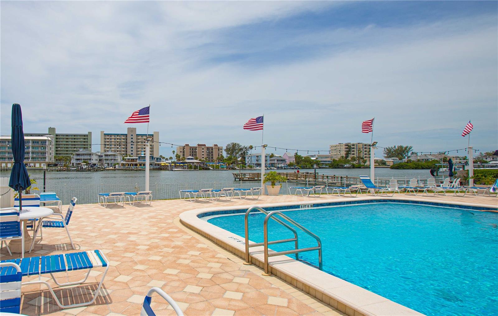 Image 52 of 57 For 14872 Crown Drive