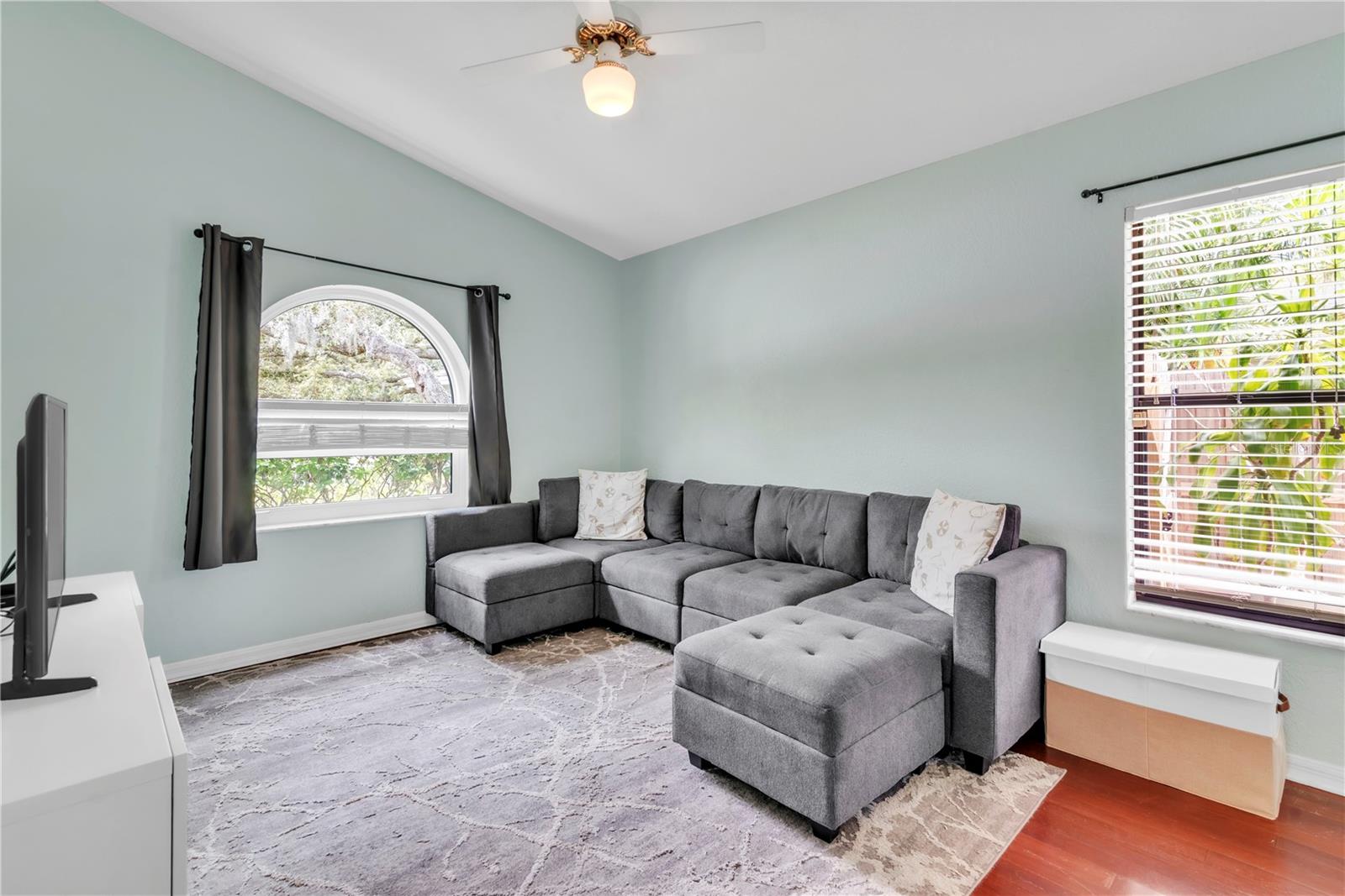Image 23 of 44 For 1014 Bramblewood Court