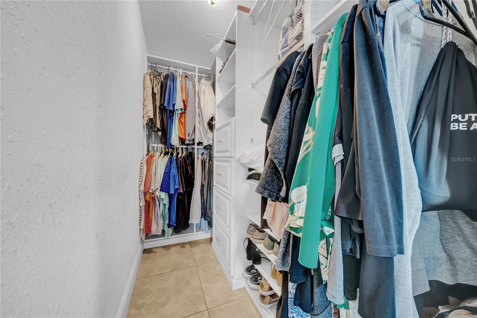 Listing photo id 12 for 12402 84th Way