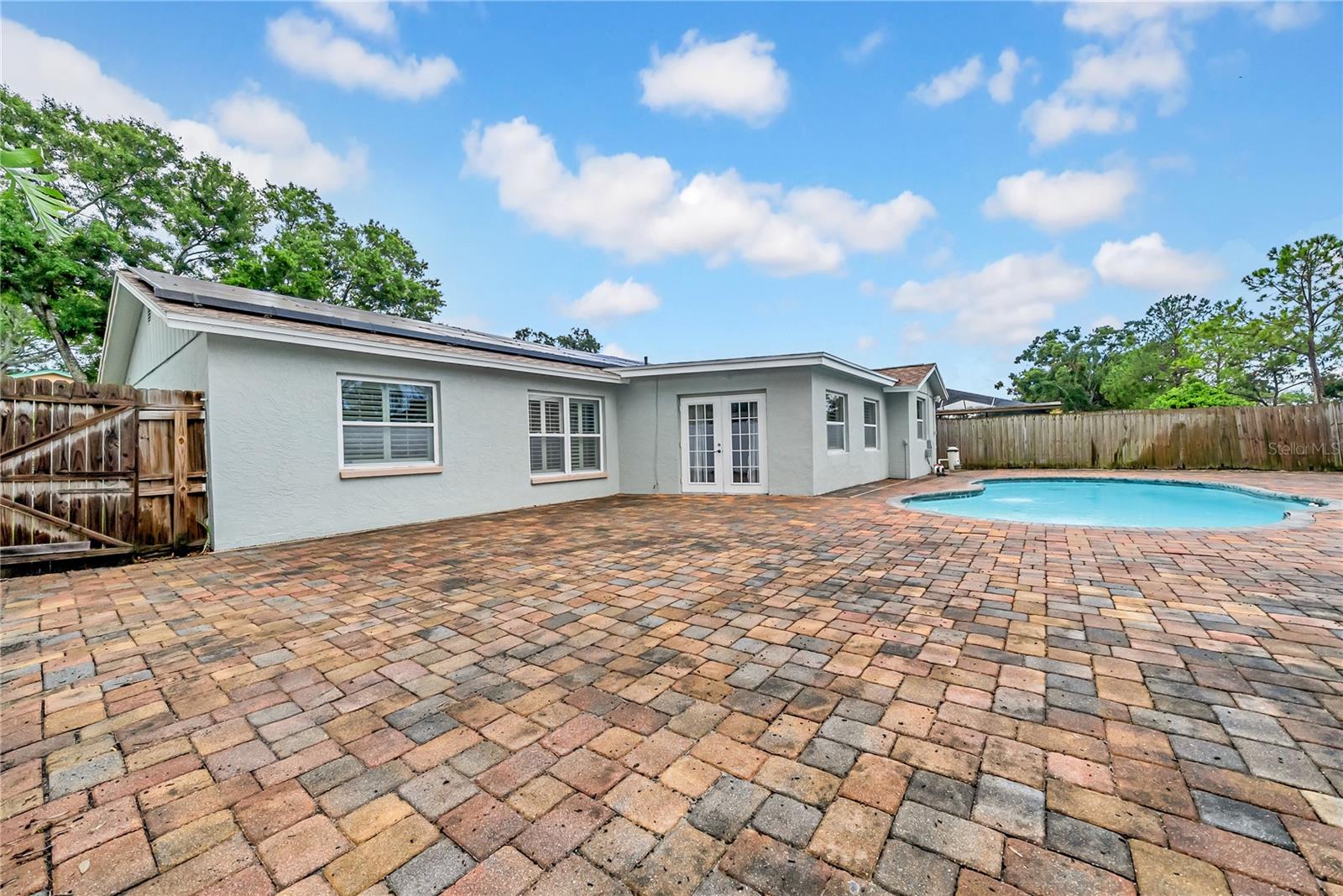 Listing photo id 36 for 12402 84th Way