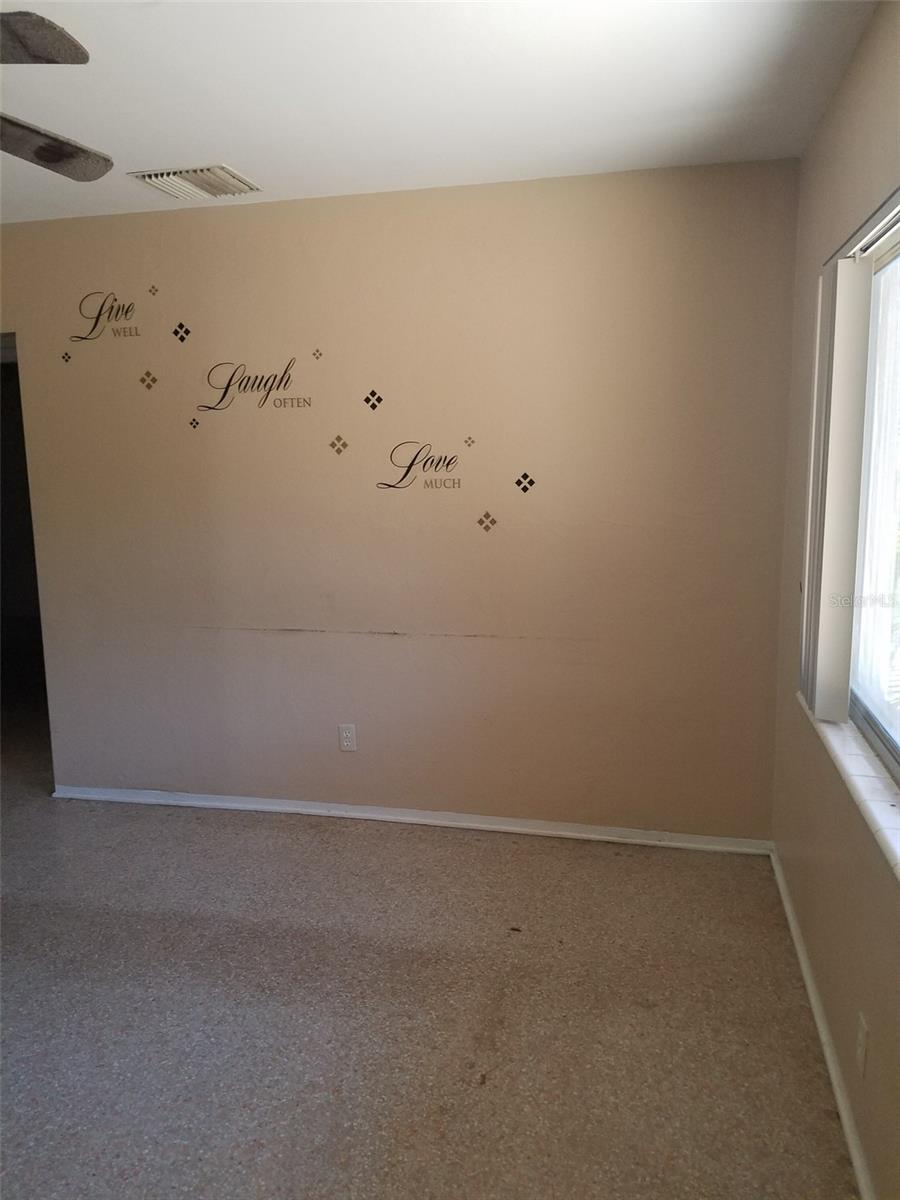 Image 3 of 10 For 8029 25th Avenue N