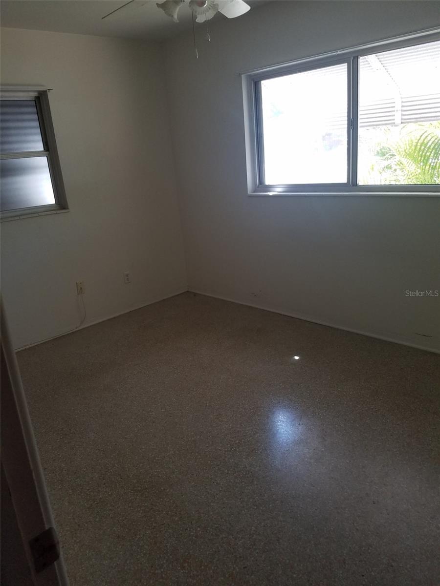 Image 6 of 10 For 8029 25th Avenue N