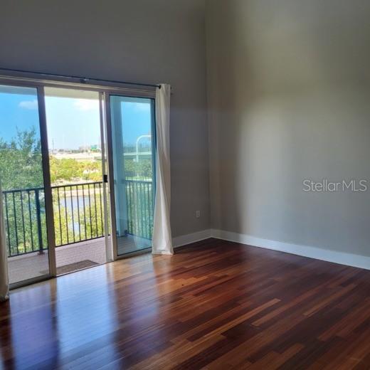 Image 6 of 25 For 1501 Doyle Carlton Drive 404