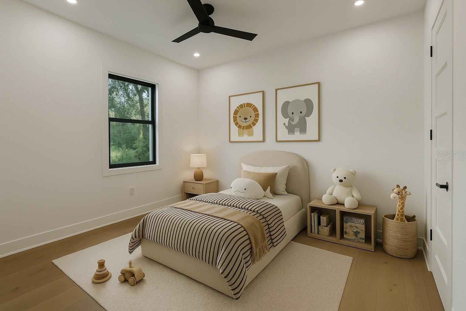 Listing photo id 12 for 7405 Alvina Street