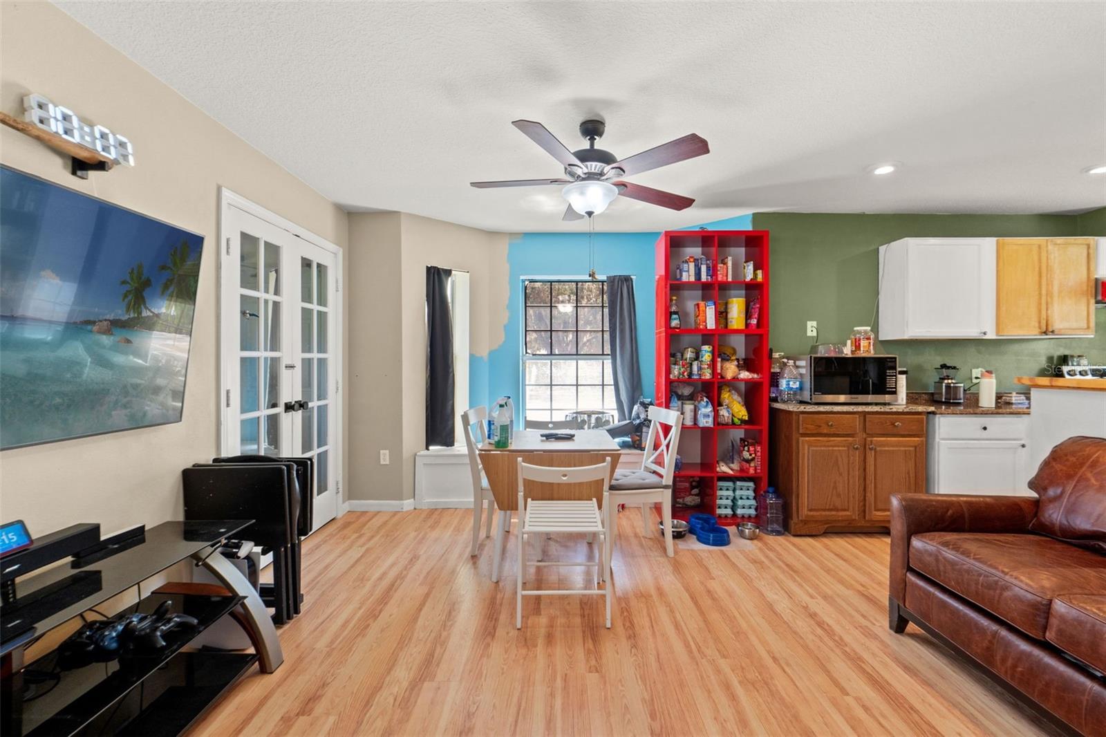 Image 23 of 45 For 28297 Wild Rose Lane