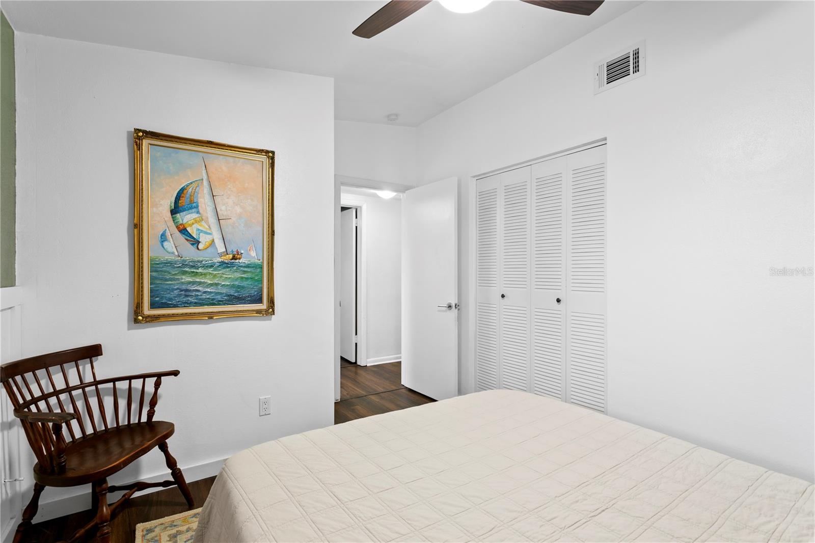 Image 37 of 53 For 2407 Lois Avenue