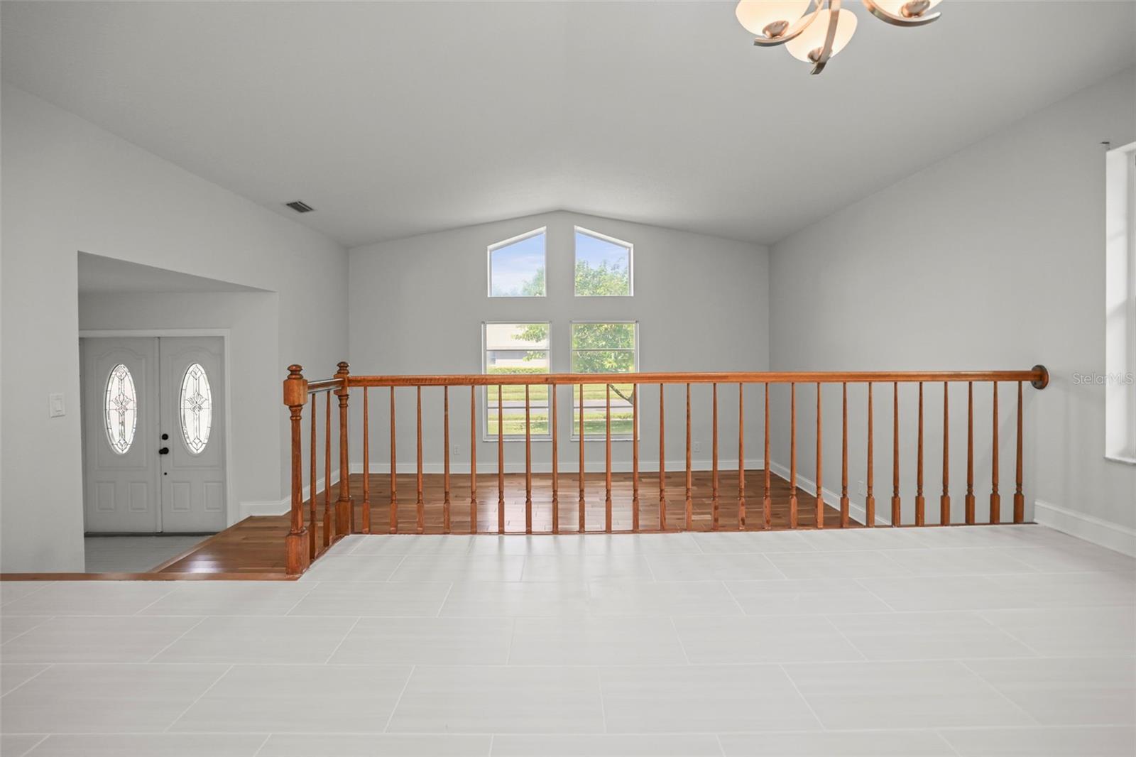 Image 39 of 51 For 957 Weathersfield Drive
