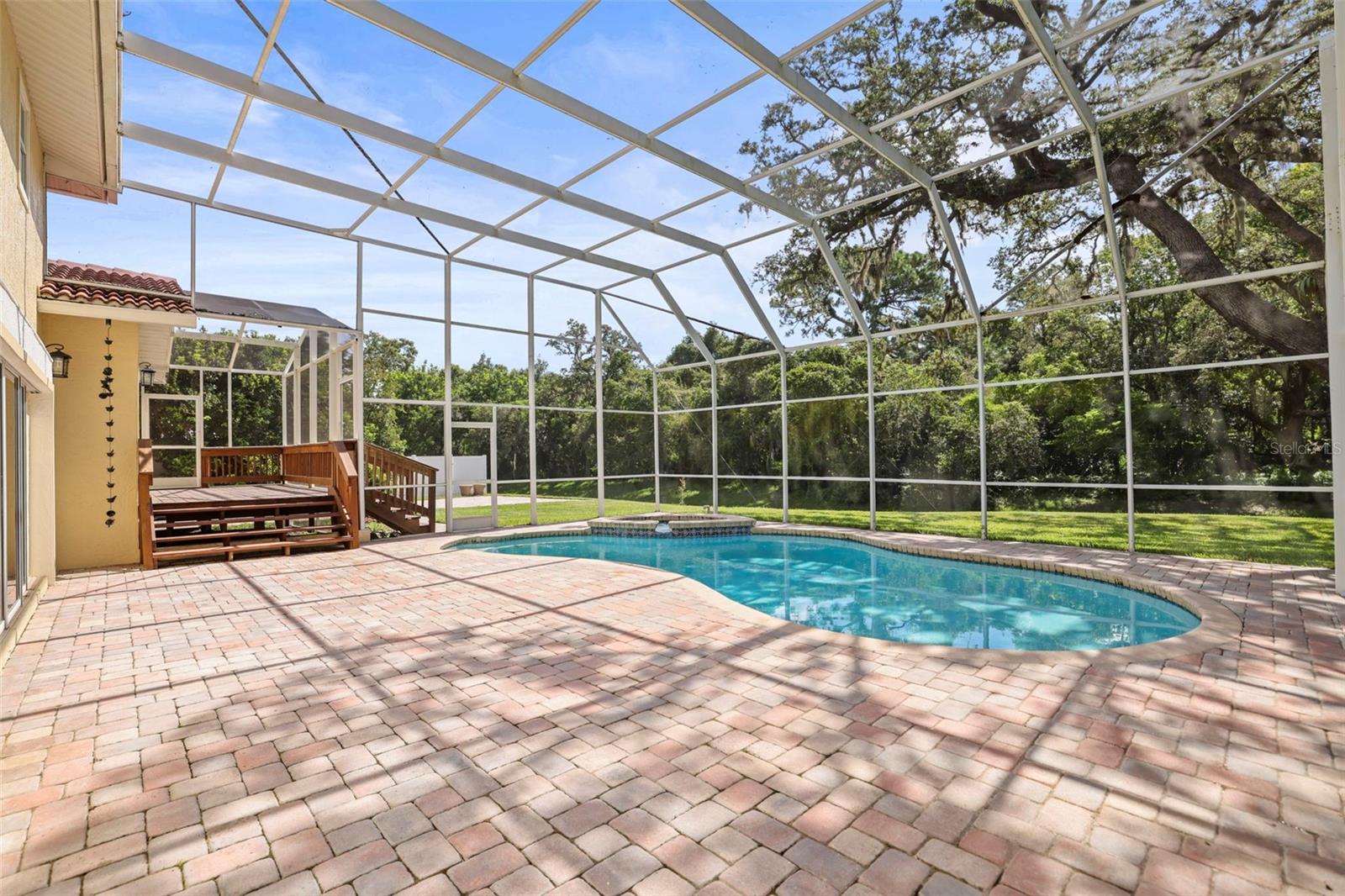 Image 9 of 51 For 957 Weathersfield Drive