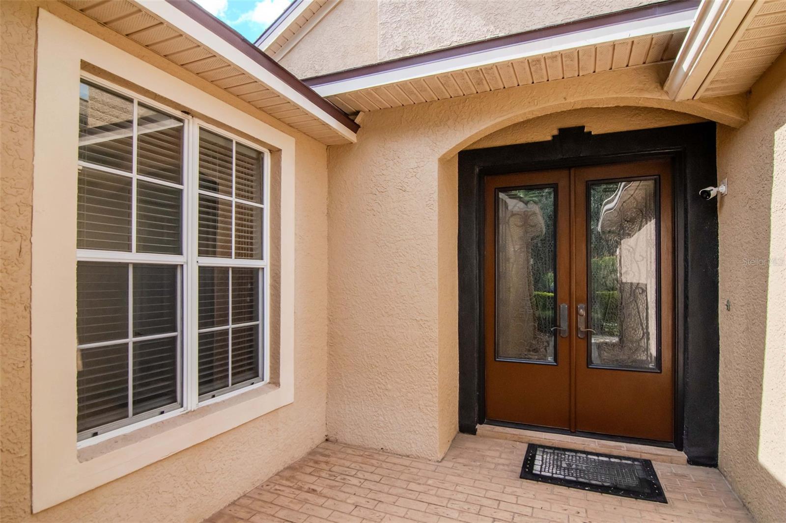 Image 39 of 45 For 9401 Greenpointe Drive