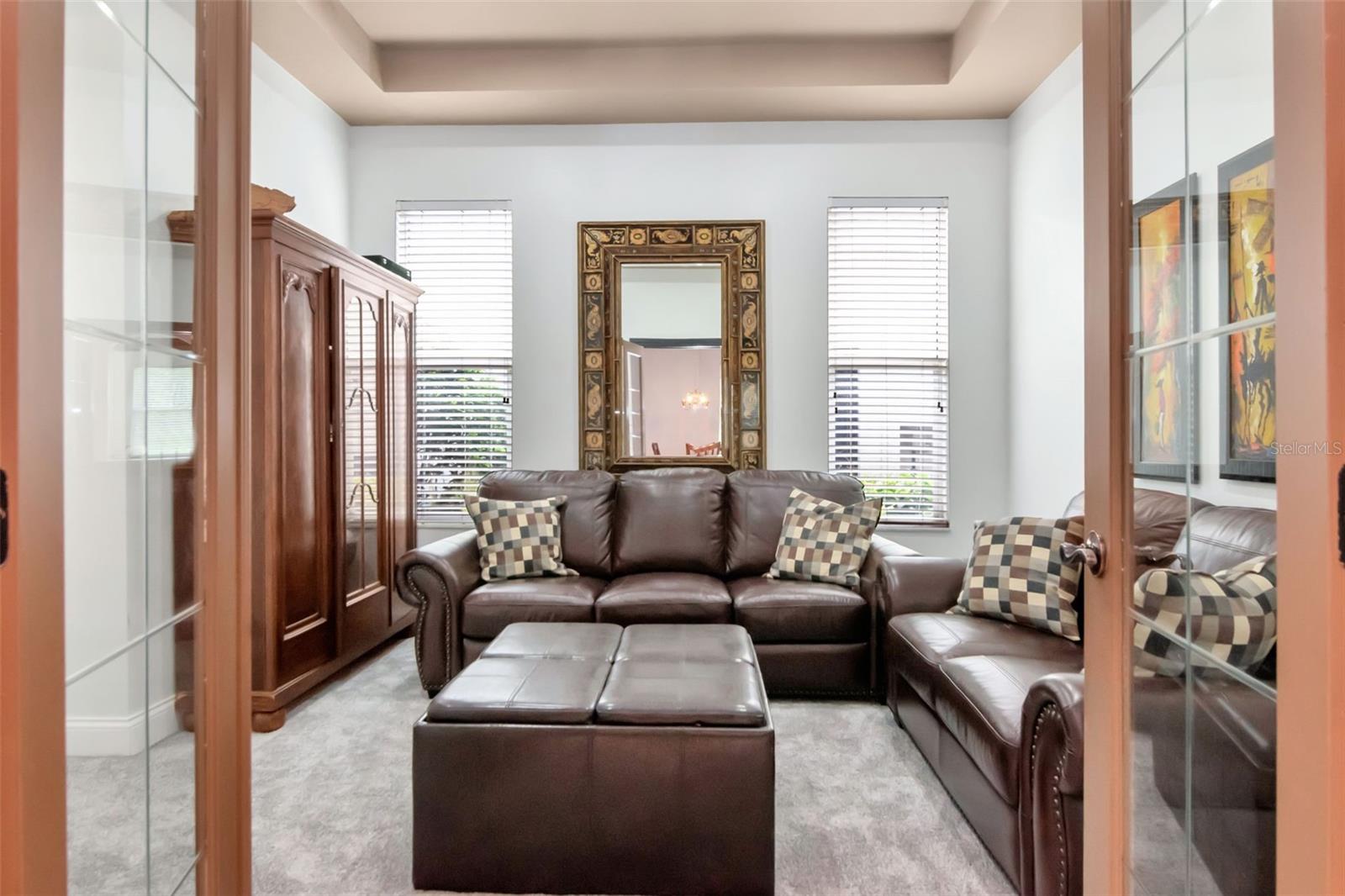 Image 42 of 45 For 9401 Greenpointe Drive