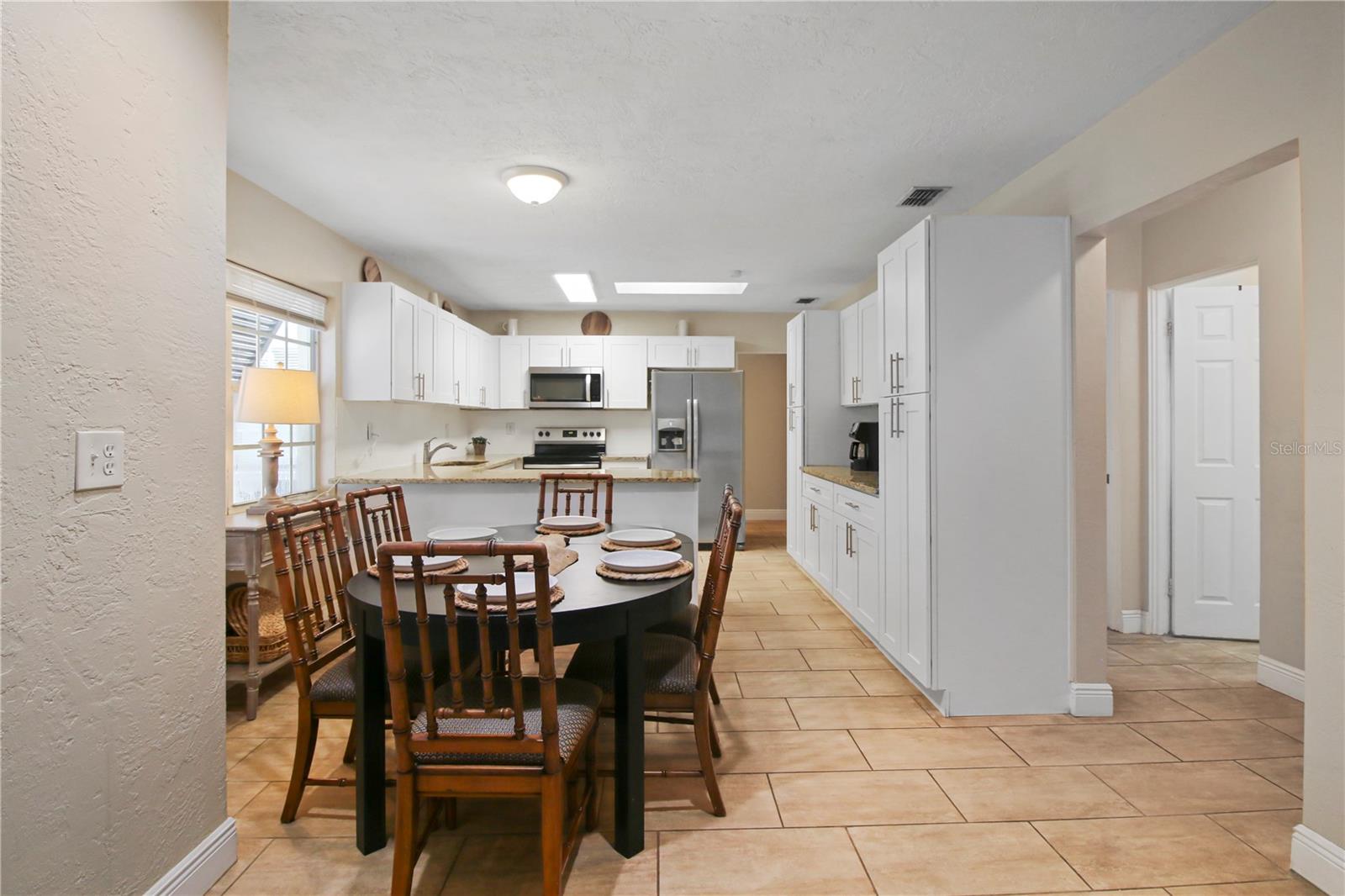 Image 30 of 50 For 8785 Wildwood Lane