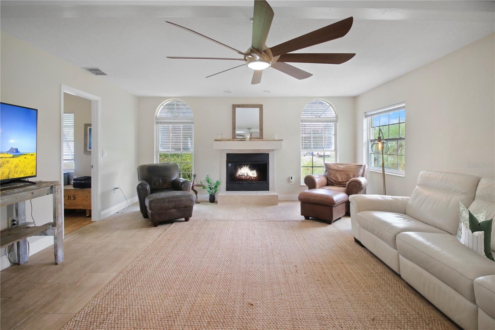 Image 34 of 50 For 8785 Wildwood Lane