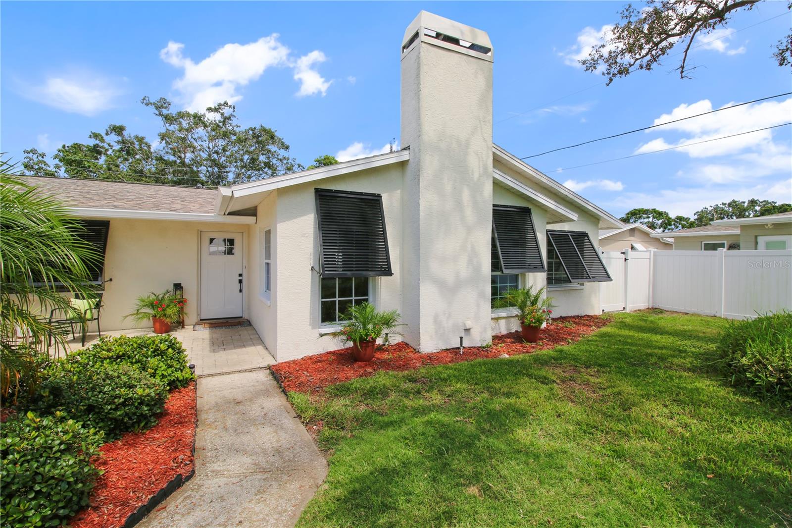 Image 6 of 50 For 8785 Wildwood Lane