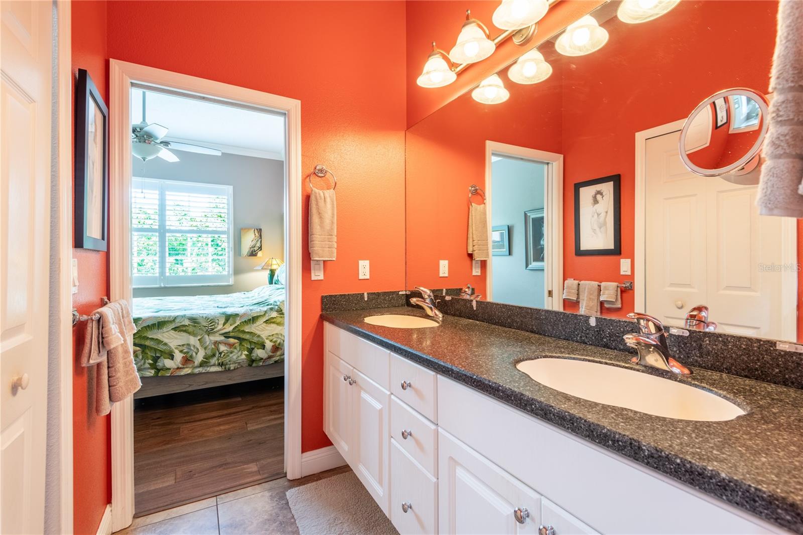 Image 21 of 25 For 21032 Picasso Court K201